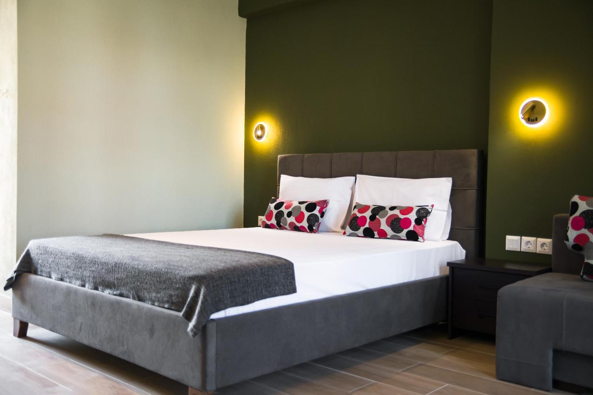 Prasino Horio Hotel อาร์ไนยา ภายนอก รูปภาพ