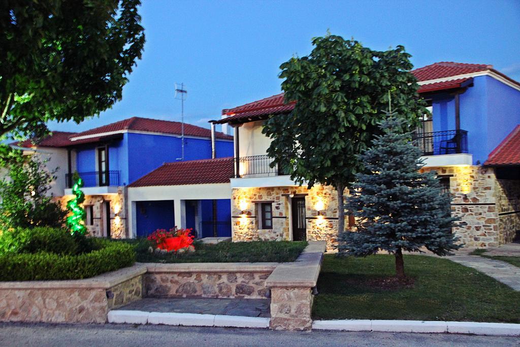 Prasino Horio Hotel อาร์ไนยา ภายนอก รูปภาพ
